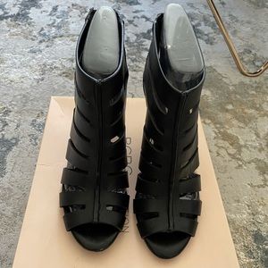 BCBGENERATION BLACK SILKY LEATHER
